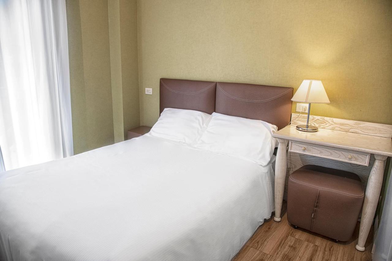 Villa Adriatica Ambienthotels Rimini Zewnętrze zdjęcie